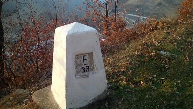 Αθ. Δρούγος: Εθνικιστικοί κύκλοι των Σκοπίων ή μειονοτικοί της Φλώρινας «ξήλωσαν» τις πυραμίδες της οριογραμμής (ηχητικό)